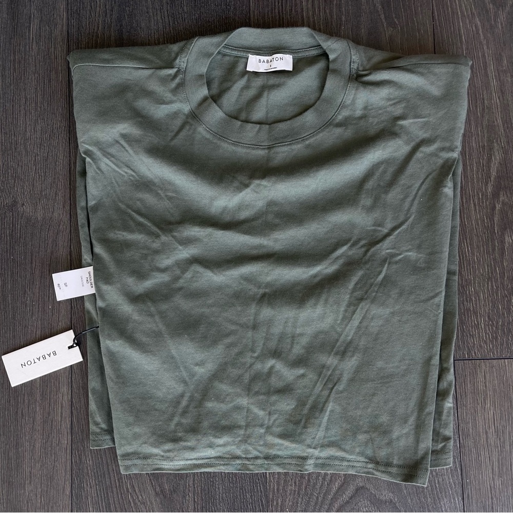 BABATON  Shoulder Pad Cropped Tee in Light Green, Size S